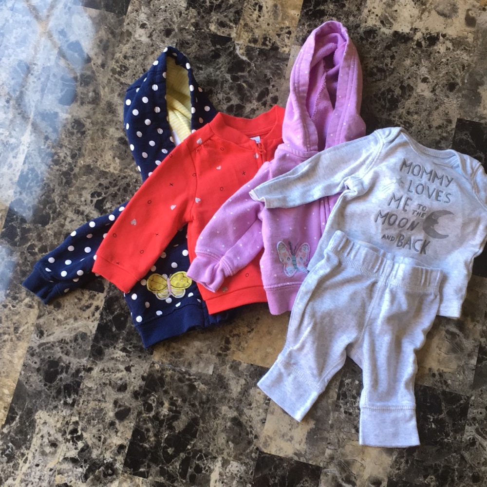 Little newborn sweaters